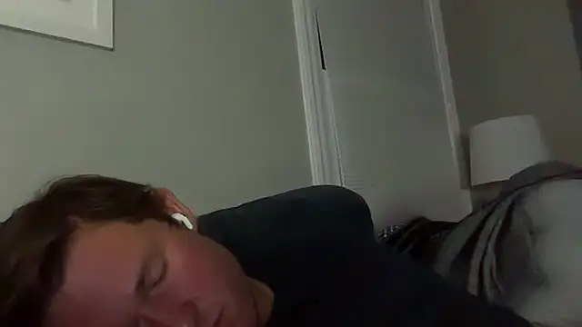 Snapshot of CuriousMarried321 chatting on 5, 7, 2026 CuriousMarried321 online show from 5, 7, 2026