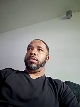 yoursexydaddy8181 online show from 1, 6, 2026
