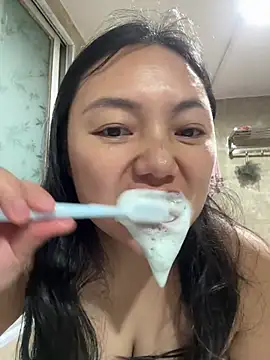 Snapshot of yanling668 chatting on 10, 5, 2026 yanling668 online show from 10, 5, 2026