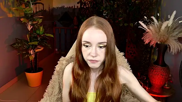 Snapshot of MilaSiren chatting on 8, 5, 2026 MilaSiren online show from 8, 5, 2026