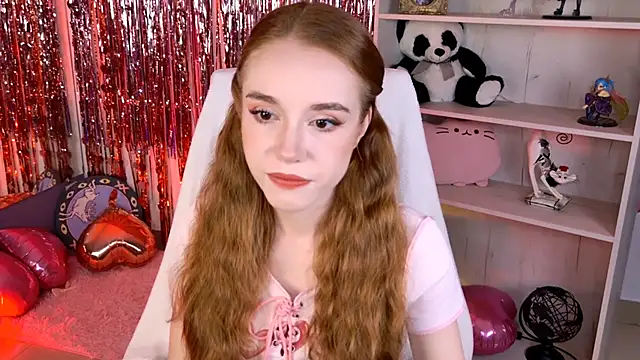 Snapshot of MilaSiren chatting on 23, 6, 2026 MilaSiren online show from 23, 6, 2026