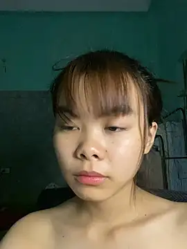 Snapshot of Cry_sexy chatting on 27, 5, 2026 Cry sexy online show from 27, 5, 2026