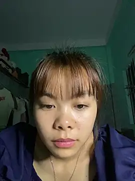 Snapshot of Cry_sexy chatting on 7, 5, 2026 Cry sexy online show from 7, 5, 2026