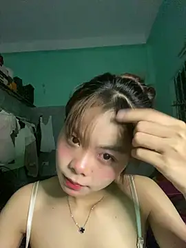 Snapshot of Cry_sexy chatting on 18, 5, 2026 Cry sexy online show from 18, 5, 2026