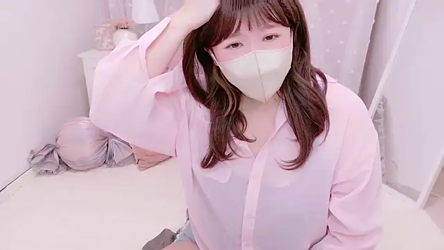  MOMOsan online show from 15, 5, 2026