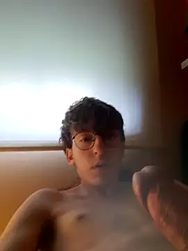 Snapshot of DIEGO970 chatting on 8, 5, 2026 DIEGO970 online show from 8, 5, 2026