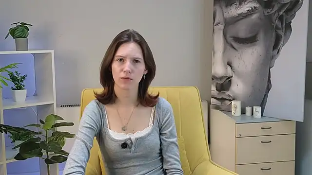 Snapshot of CortneyCagey chatting on 8, 5, 2026 CortneyCagey online show from 8, 5, 2026
