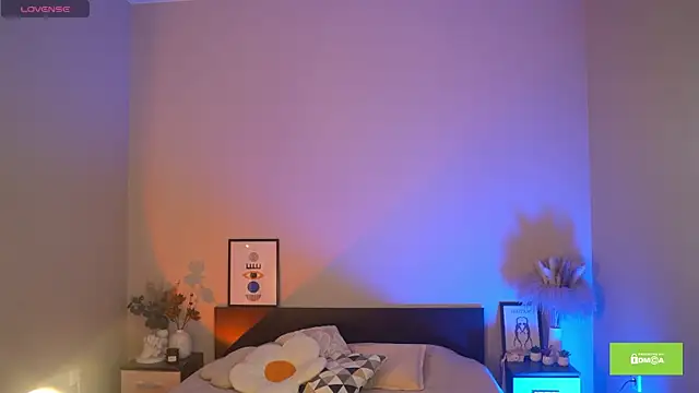 Emmiellee online show from 9, 6, 2026