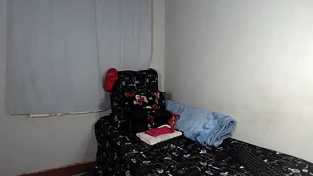 WhiteBunny JJ online show from 11, 6, 2026