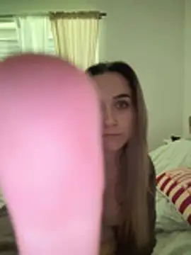 Snapshot of LillyStarr chatting on 28, 5, 2026 LillyStarr online show from 28, 5, 2026