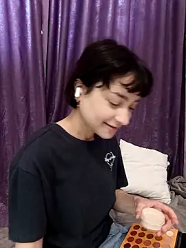 Snapshot of zyranoct chatting on 22, 5, 2026 zyranoct online show from 22, 5, 2026