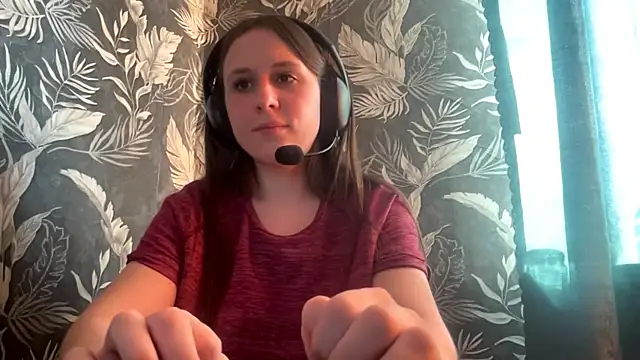 AdeliaMallas online show from 6, 5, 2026