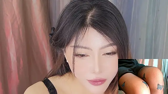 honeypeach666 online show from 3, 6, 2026