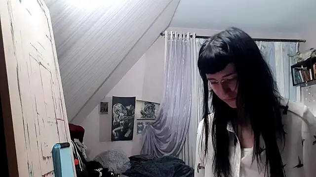 EthylAdkisson online show from 8, 5, 2026