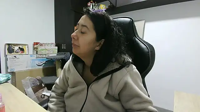 saramaSS online show from 31, 5, 2026
