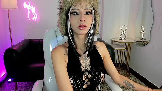 Snapshot of hisui_dollgirl chatting on 10, 7, 2026 hisui dollgirl online show from 10, 7, 2026