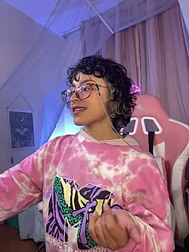Lusiana   online show from 17, 6, 2026
