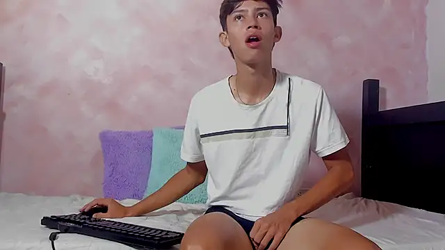 Baby noahtt online show from 16, 5, 2026