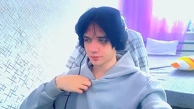 Snapshot of Zombde chatting on 20, 5, 2026 Zombde online show from 20, 5, 2026