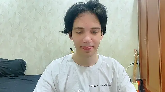 Snapshot of Zombde chatting on 25, 5, 2026 Zombde online show from 25, 5, 2026