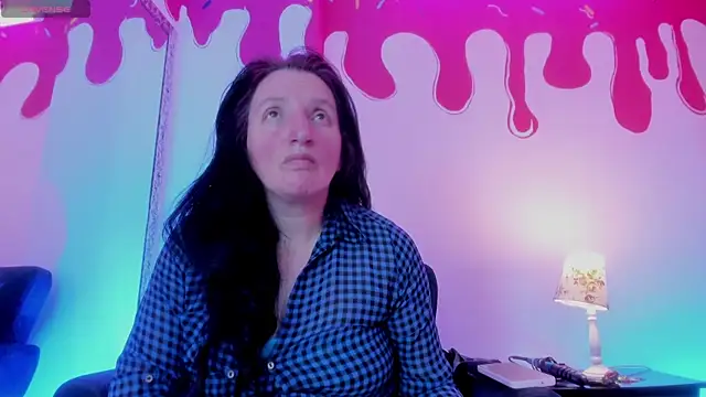 CloeMature online show from 27, 6, 2026