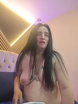 Snapshot of CloeMature chatting on 31, 5, 2026 CloeMature online show from 31, 5, 2026