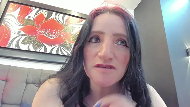 CloeMature online show from 5, 7, 2026