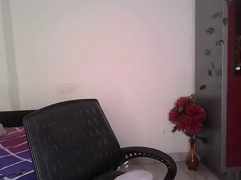 Snapshot of SASSY__BABY_ chatting on 15, 5, 2026 SASSY BABY online show from 15, 5, 2026