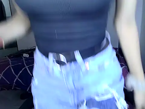 Snapshot of SASSY__BABY_ chatting on 4, 7, 2026 SASSY BABY online show from 4, 7, 2026