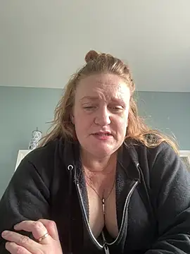 Snapshot of Kellilyn10 chatting on 26, 6, 2026 Kellilyn10 online show from 26, 6, 2026