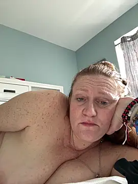 Snapshot of Kellilyn10 chatting on 11, 6, 2026 Kellilyn10 online show from 11, 6, 2026
