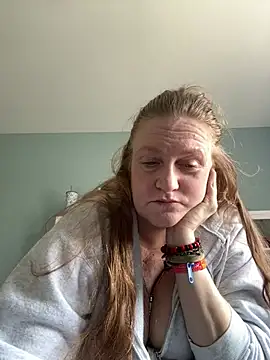Snapshot of Kellilyn10 chatting on 25, 6, 2026 Kellilyn10 online show from 25, 6, 2026