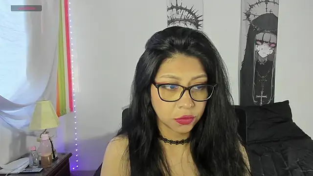 Snapshot of GoddessValentinaX chatting on 3, 7, 2026 GoddessValentinaX online show from 3, 7, 2026
