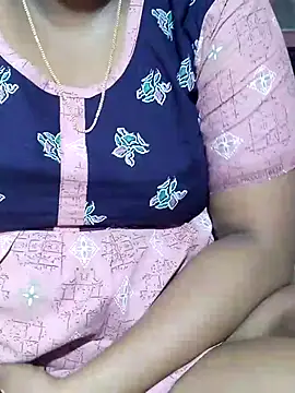 Snapshot of tamilkavitha123 chatting on 30, 6, 2026 tamilkavitha123 online show from 30, 6, 2026