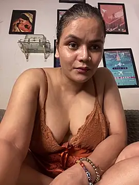 Leena singh online show from 4, 6, 2026