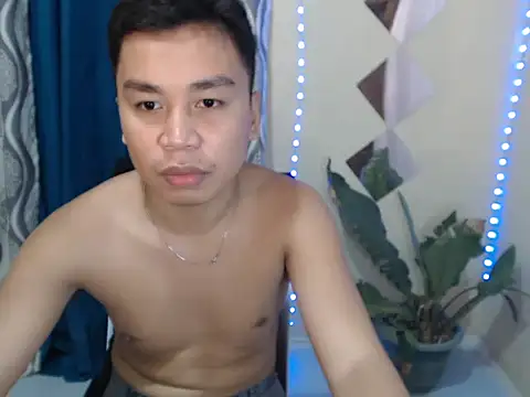 Snapshot of urasiankevin chatting on 6, 6, 2026 urasiankevin online show from 6, 6, 2026