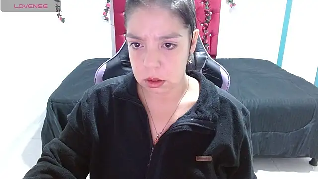 Snapshot of ariana1609 chatting on 22, 5, 2026 ariana1609 online show from 22, 5, 2026