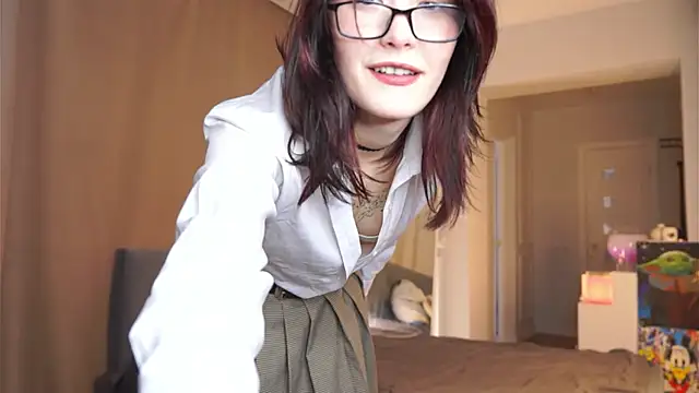 DaynaShoji online show from 13, 5, 2026