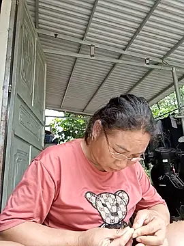 Snapshot of BlueGirlyeah chatting on 11, 6, 2026 BlueGirlyeah online show from 11, 6, 2026