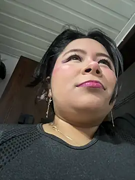AriaMoonnn online show from 29, 5, 2026