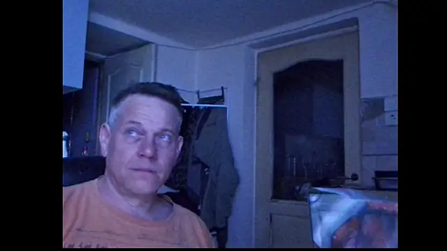 Sexycouple3518 online show from 8, 5, 2026