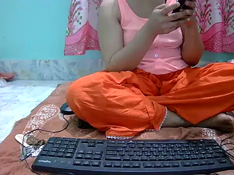 angelqueen19 online show from 13, 5, 2026