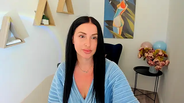 HoneyBlossome online show from 18, 6, 2026