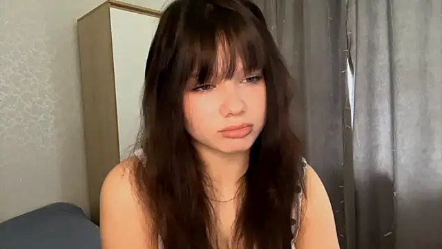 Snapshot of EmilyMercurial chatting on 4, 6, 2026 EmilyMercurial online show from 4, 6, 2026