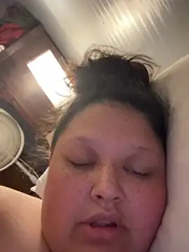 plussizemama online show from 17, 5, 2026