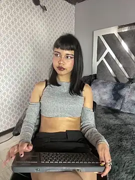 AntonellaCooper Pink online show from 12, 5, 2026