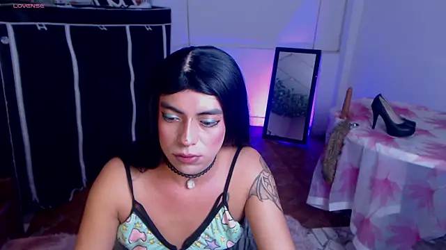 Snapshot of Nikol_Twink02 chatting on 5, 8, 2026 Nikol Twink02 online show from 5, 8, 2026