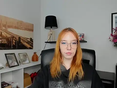 foxSonya online show from 18, 5, 2026