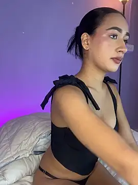 Snapshot of Nikirouse chatting on 14, 6, 2026 Nikirouse online show from 14, 6, 2026