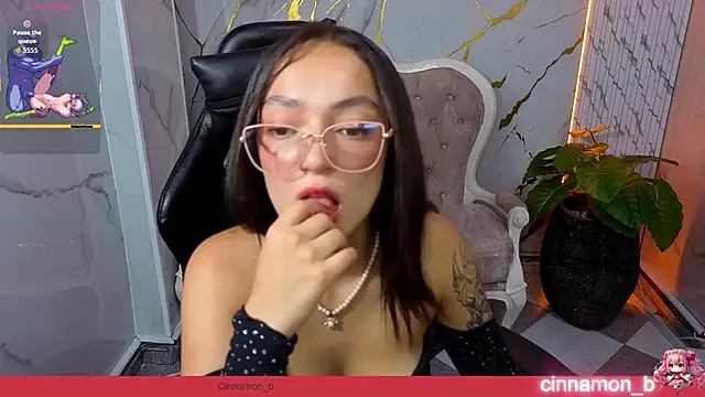 Cinnamon b online show from 14, 5, 2026